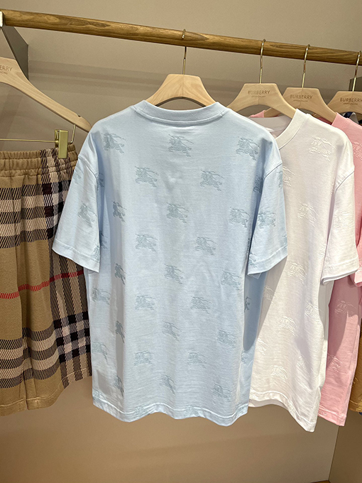 バーバリー  新しい馬術騎士ロゴフルフラワーコットン半袖Tシャツ