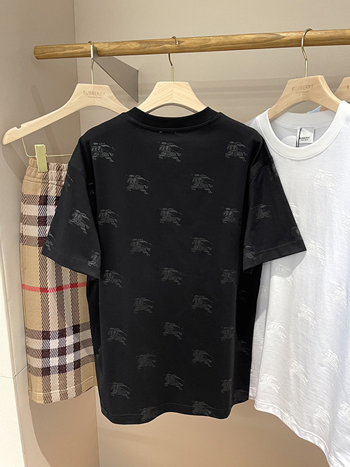 バーバリー  新しい馬術騎士ロゴフルフラワーコットン半袖Tシャツ
