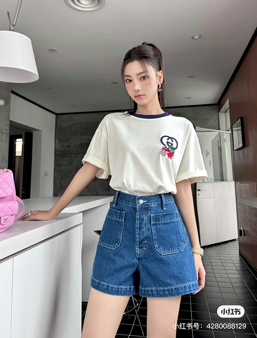 グッチ プリント刺繍ラウンドネック半袖Tシャツ