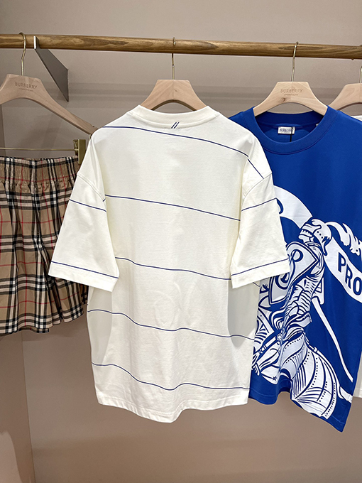 バーバリーコピー 新しいポニー刺繍ストライプ柄半袖Tシャツ