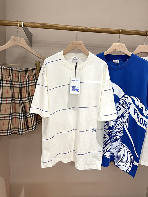 バーバリーコピー 新しいポニー刺繍ストライプ柄半袖Tシャツ