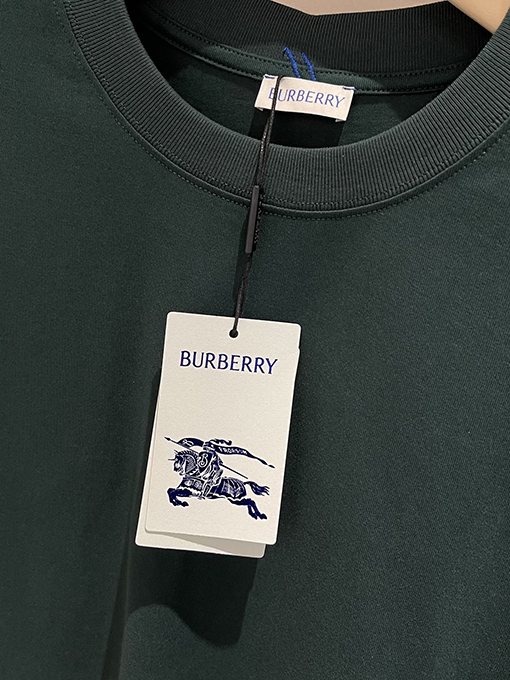 バーバリー 新しい馬術騎士軍馬ラベル半袖Tシャツ