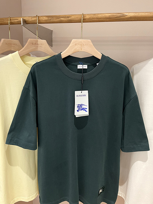 バーバリー 新しい馬術騎士軍馬ラベル半袖Tシャツ