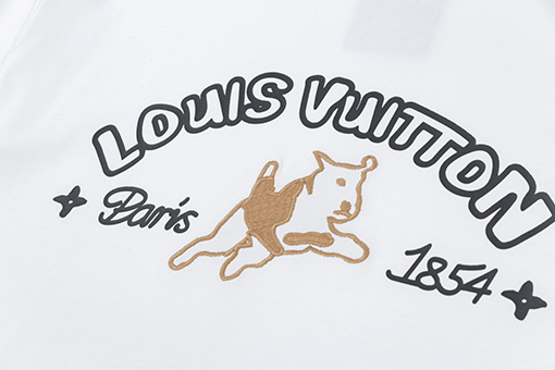 ルイヴィトン 新しいの小さな法斗ファッション刺繍クラシック半袖Tシャツ