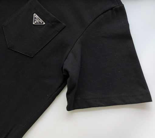 プラダ 新しいポケット逆三角鉄半袖Tシャツ