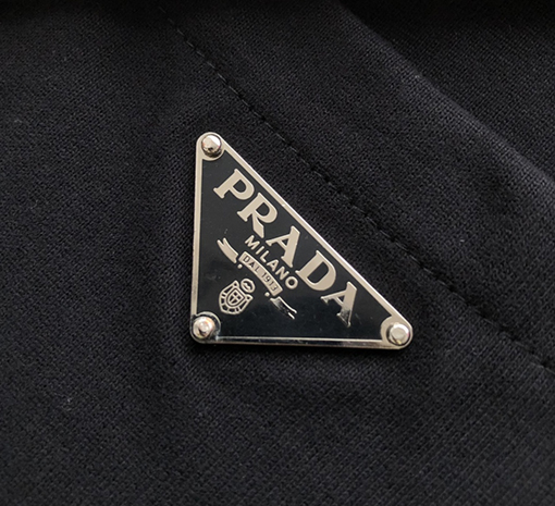プラダ 新しいポケット逆三角鉄半袖Tシャツ