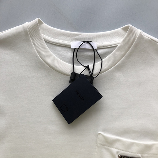 プラダ 新しいポケット逆三角鉄半袖Tシャツ
