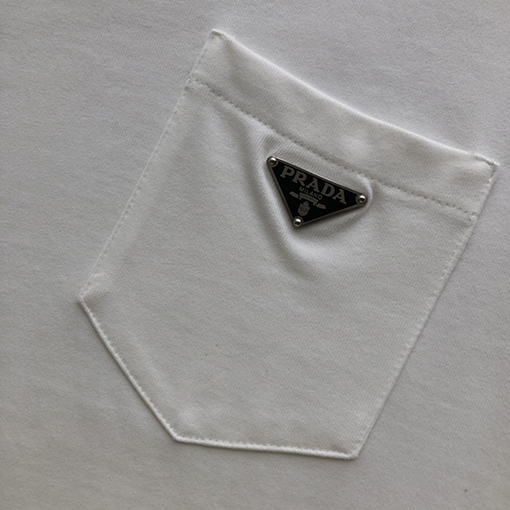 プラダ 新しいポケット逆三角鉄半袖Tシャツ