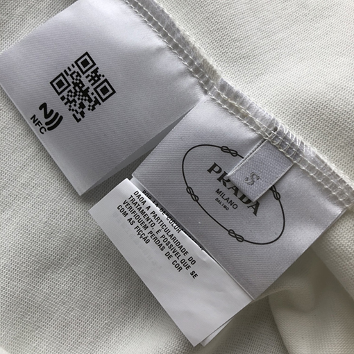 プラダ 新しいポケット逆三角鉄半袖Tシャツ