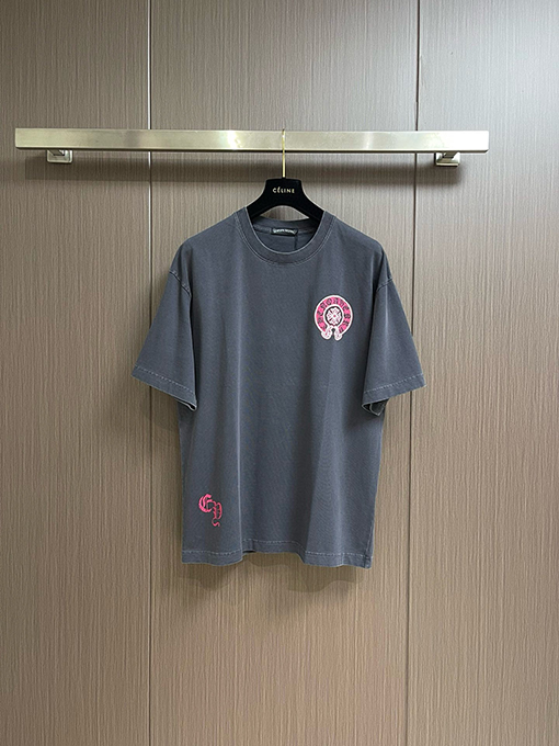 クロムハーツ レザーロゴフォームラウンドネック半袖Tシャツ