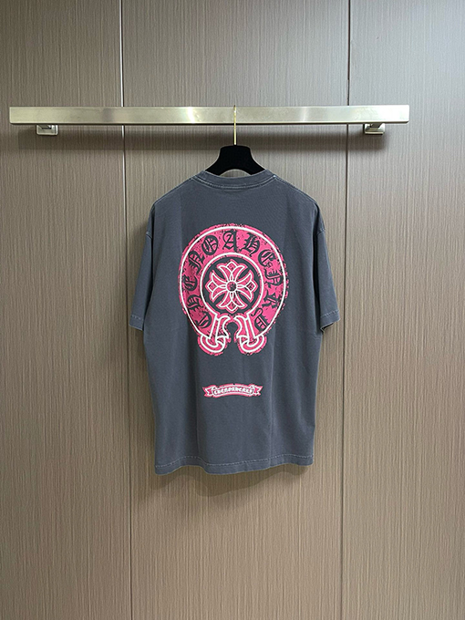 クロムハーツ レザーロゴフォームラウンドネック半袖Tシャツ
