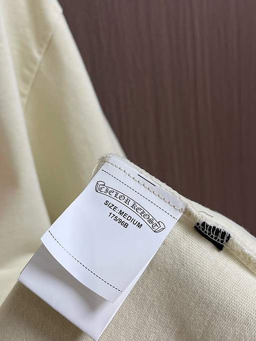 クロムハーツ レザーロゴフォームラウンドネック半袖Tシャツ