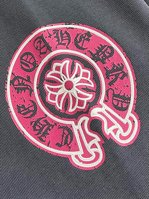 クロムハーツ レザーロゴフォームラウンドネック半袖Tシャツ