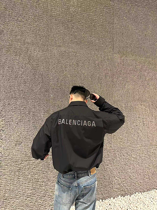 バレンシアガスーパーコピー Balenciagaホットシャツ