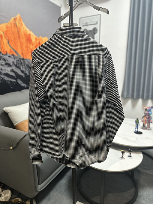 バレンシアガスーパーコピー シングルブレストチェックシャツ
