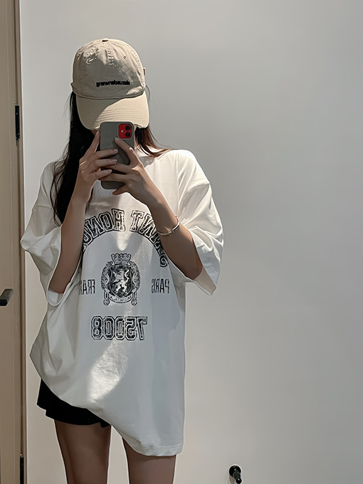 バレンシアガ  マンチェスター・ユナイテッドのコラボレーションプリント半袖Tシャツ
