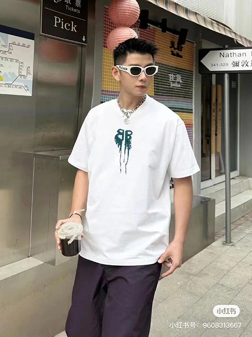 バレンシアガ  ダブル B フォームプリントロゴ半袖Tシャツ
