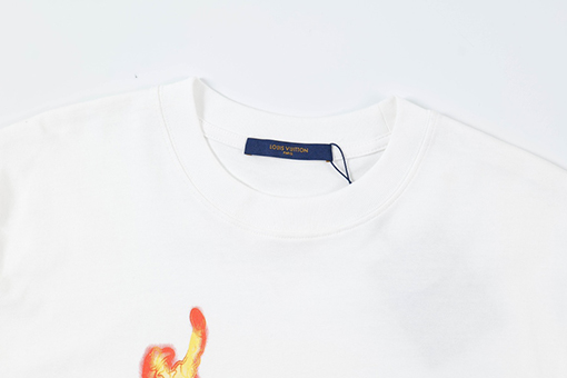 ルイヴィトンスーパーコピー  ロゴ刺繍クラシックラウンドネック半袖Tシャツ