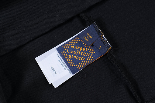ルイヴィトンスーパーコピー  ロゴ刺繍クラシックラウンドネック半袖Tシャツ