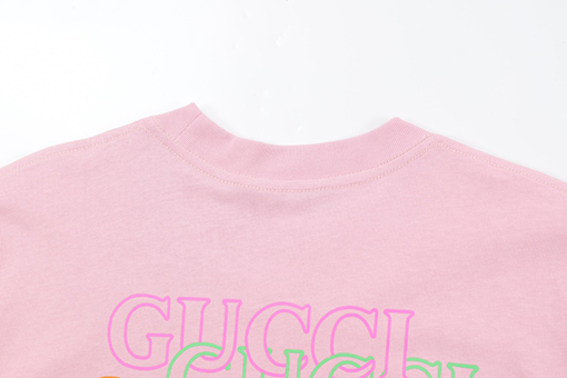 グッチコピー  プリントロゴラウンドネック半袖Tシャツ