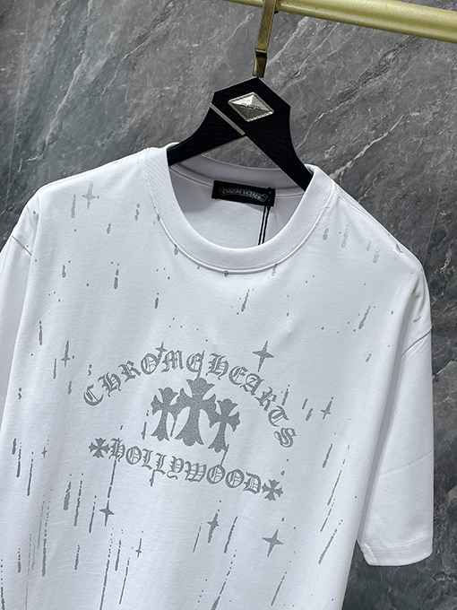 クロムハーツコピー   スプラッシュクロスサンスクリット満天星半袖Tシャツ