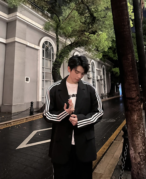 Balenciaga X Adidas ラペルのシングルブレストスーツ