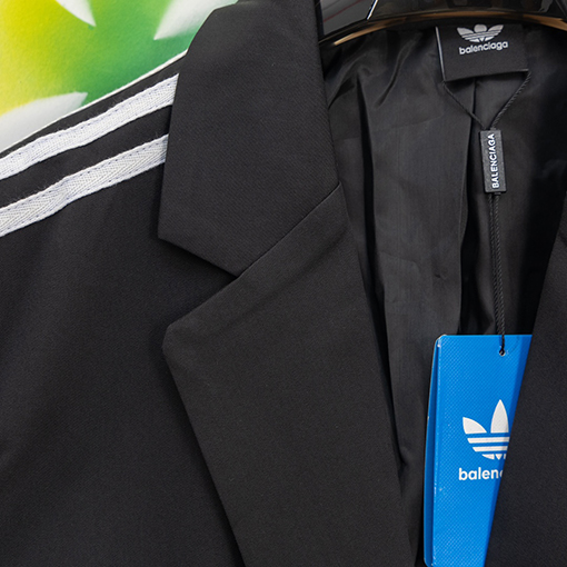 Balenciaga X Adidas ラペルのシングルブレストスーツ