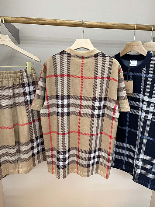 バーバリースーパーコピー 新しいチェック柄のストライプニット半袖Tシャツ