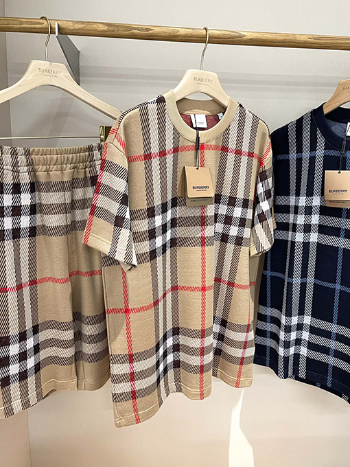 バーバリースーパーコピー 新しいチェック柄のストライプニット半袖Tシャツ