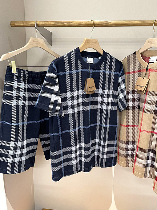 バーバリースーパーコピー 新しいチェック柄のストライプニット半袖Tシャツ