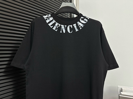 バレンシアガ  B ロゴインクジェット半袖Tシャツ