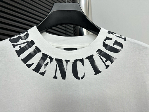 バレンシアガ  B ロゴインクジェット半袖Tシャツ