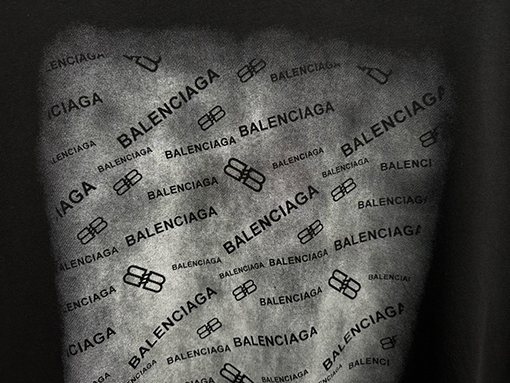 バレンシアガ Balenciaga グラデーションロゴプリント半袖Tシャツ