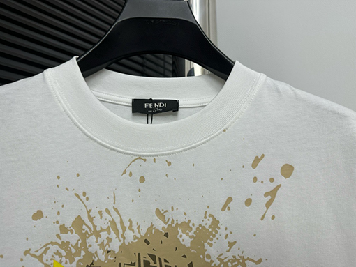 フェンディスーパーコピー ファッションプリント半袖Tシャツ