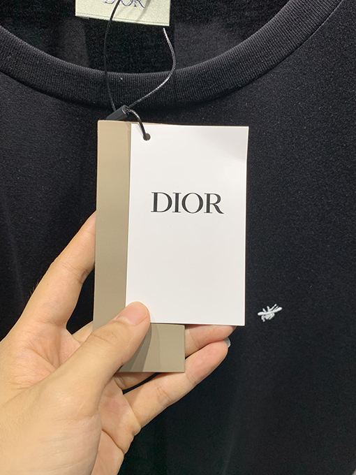 ディオール  新しいファッション蜂刺繍Tシャツ