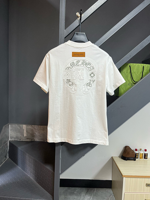 クロムハーツ レザーロゴフォームラウンドネック半袖Tシャツ