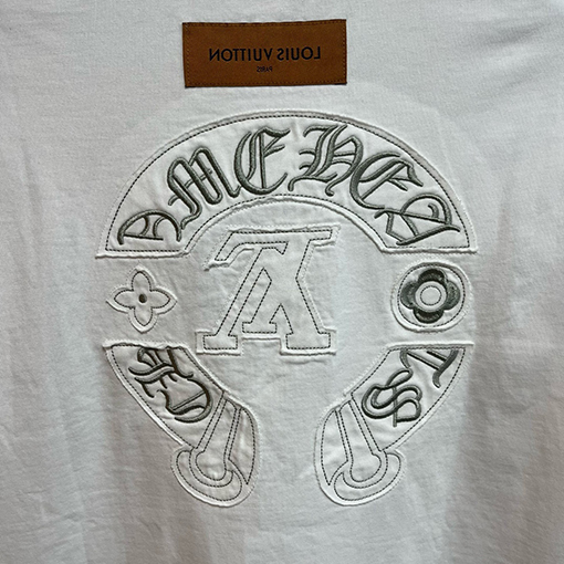 クロムハーツ レザーロゴフォームラウンドネック半袖Tシャツ