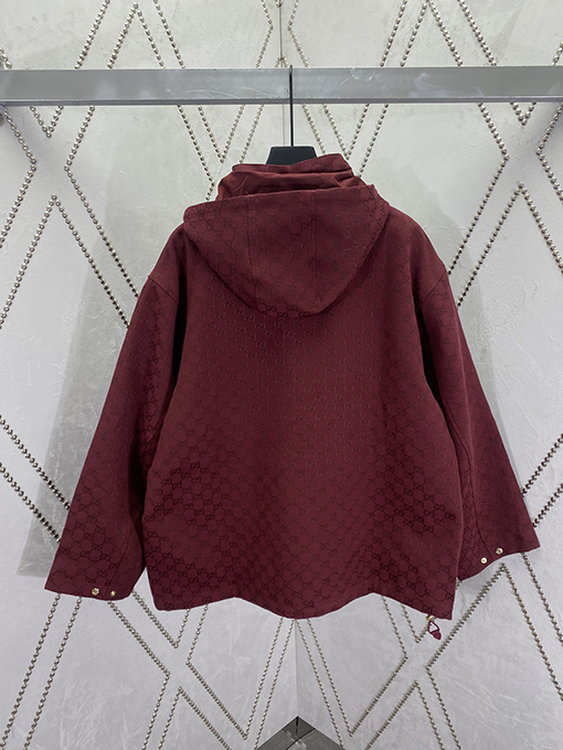 グッチ 新しい両面GGキャンバスジャケット
