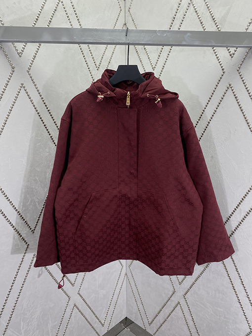 グッチ 新しい両面GGキャンバスジャケット