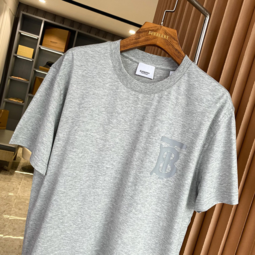 バーバリー ロゴ柄コットンゆったりフィット半袖Tシャツ