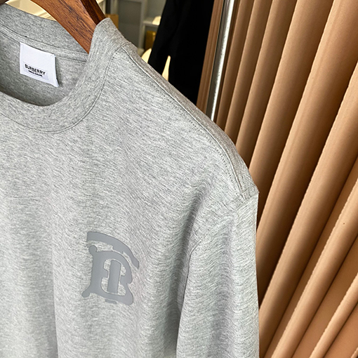 バーバリー ロゴ柄コットンゆったりフィット半袖Tシャツ