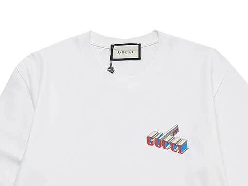 グッチスーパーコピー コットン プリント柄の新作Tシャツ