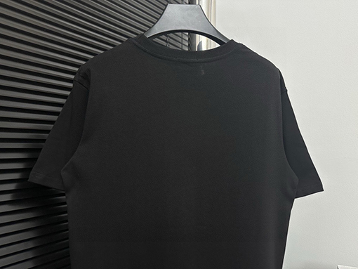 フェンディスーパーコピー ロゴラインプリントTシャツ半袖Tシャツ