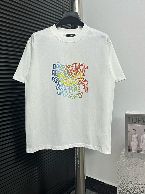 フェンディスーパーコピー ロゴプリントTシャツ半袖Tシャツ