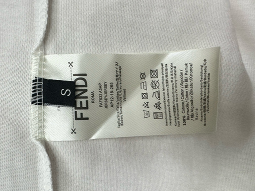 フェンディスーパーコピー ロゴプリントTシャツ半袖Tシャツ