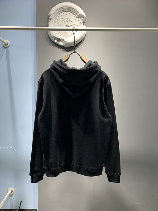 プラダスーパーコピー 新しいゴールデントライアングルロゴパーカー