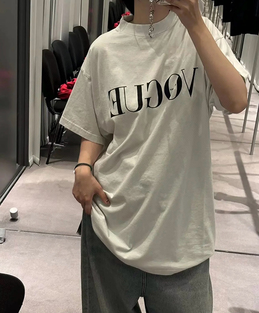 バレンシアガ 新しい夜景タワーゆったりプリントTシャツ