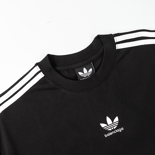 Balenciaga X Adidas スーパーコピー コラボレーションロゴプリント長袖シャツ