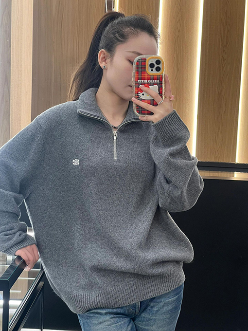 セリーヌ 胸の Celine ハーフジップ刺繍ニット