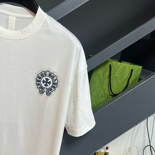 クロムハーツ レザーロゴフォームラウンドネックファッション半袖Tシャツ